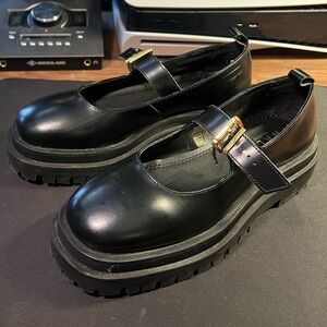 Walk London Dana Mary Jane Loafer